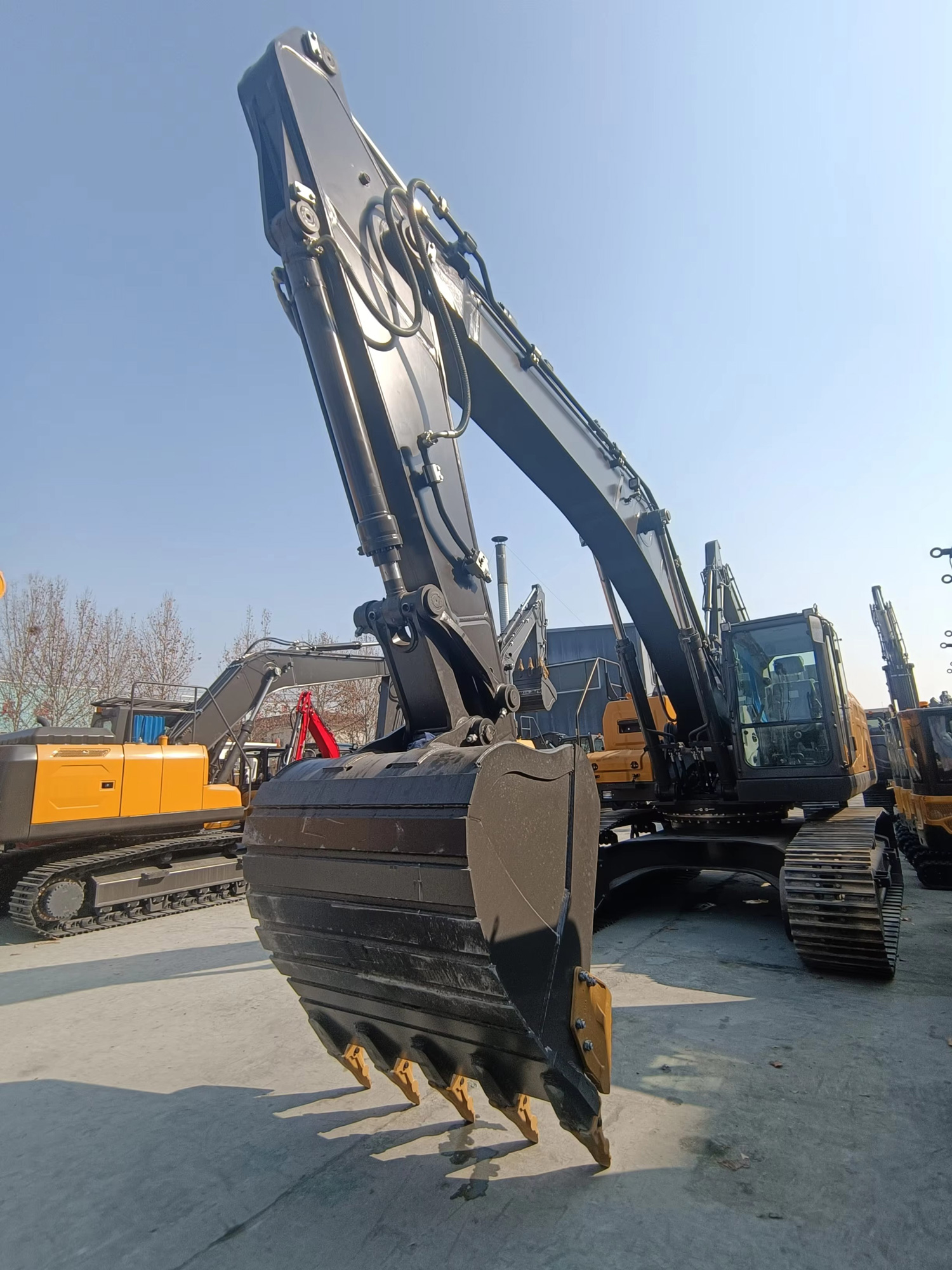 SH330 大型挖掘机