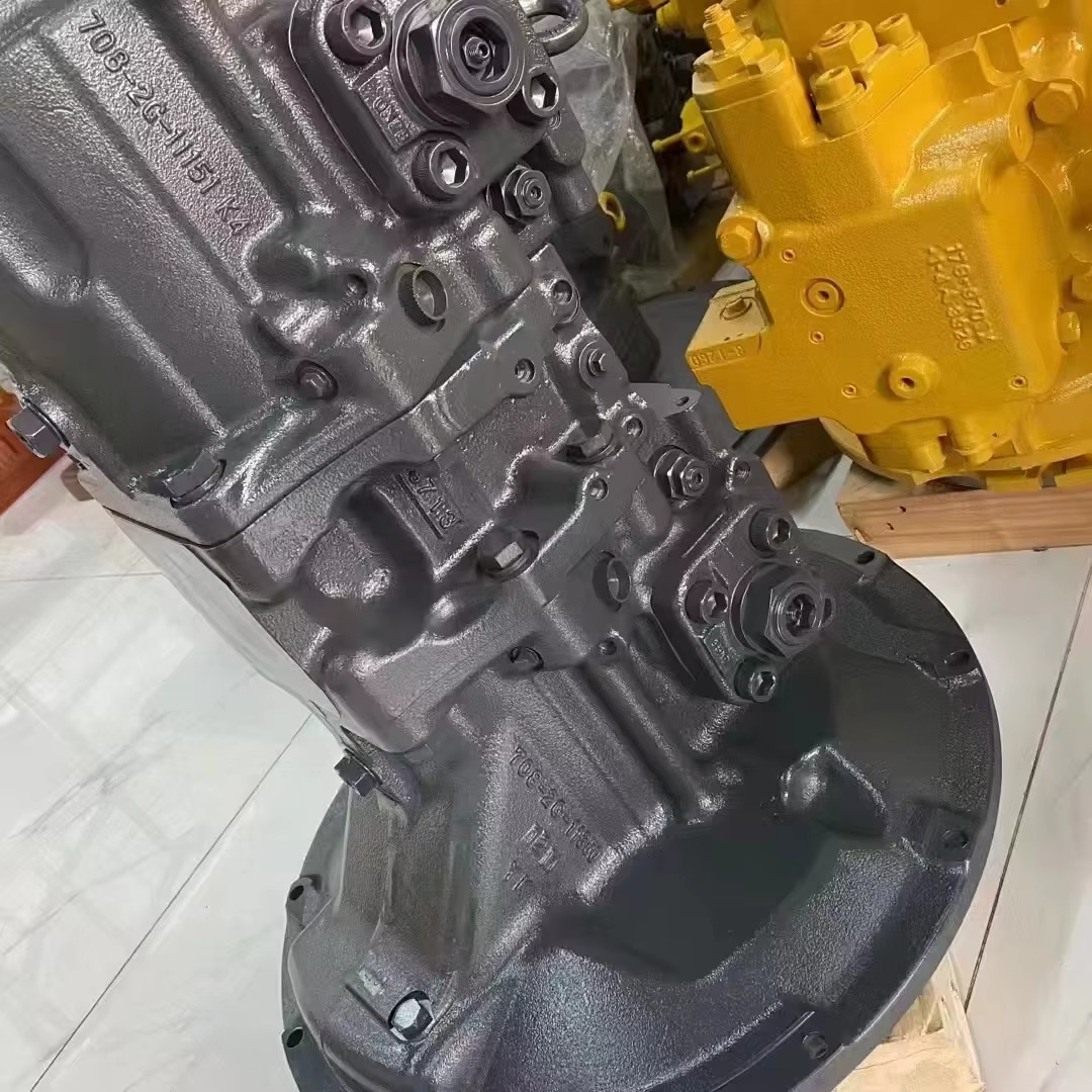 PC360-7柱塞泵